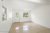 1020 Ake Lane - Photo 3