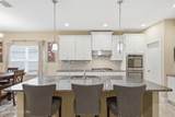 685 Charter Oaks Boulevard - Photo 10