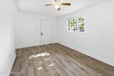1942 Brookview Drive - Photo 19