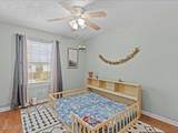 3927 Meadowview Drive - Photo 21