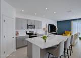 330 Anthony Drive - Photo 4
