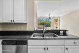 8539 Gate Parkway - Photo 16