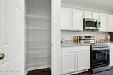 2336 Jayson Avenue - Photo 15