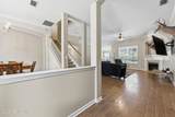 285 Silverthorn Lane - Photo 13