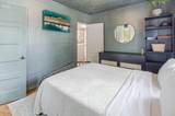 4224 Redwood Avenue - Photo 11