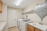 725 Piney Place - Photo 22