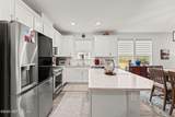 596 Jubilee Circle - Photo 10