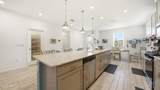 624 Palmetto Place - Photo 8