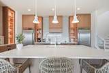 105 11TH Avenue - Photo 5