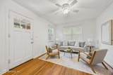 3045 Dellwood Avenue - Photo 9