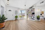 423 Baybrook Drive - Photo 4