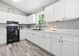 1024 Southgate Drive - Photo 5
