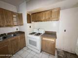 9129 Tamworth Road - Photo 11