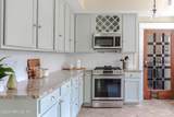 2598 Herschel Street - Photo 26