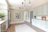 2598 Herschel Street - Photo 30