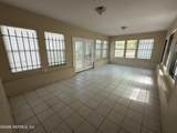 2820 Aubrey Avenue - Photo 20