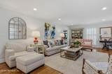 4268 Venetia Boulevard - Photo 9