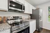 2336 Jayson Avenue - Photo 9