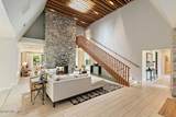 7575 Hollyridge Road - Photo 4