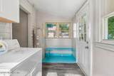 2536 Lowell Avenue - Photo 10