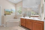 1700 Cobblestone Lane - Photo 17