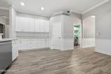 121 Edge Of Woods Road - Photo 10