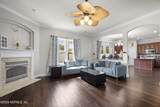 524 Silverthorn Lane - Photo 4
