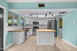 8203 Sutton Place - Photo 15