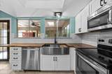 8203 Sutton Place - Photo 19