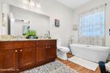 1138 Walnut Street - Photo 28