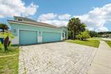 232 Los Caminos Street - Photo 2