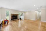 209 Peregrine Court - Photo 10
