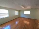930 Cesery Boulevard - Photo 9