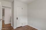 2854 Stanwood Avenue - Photo 16