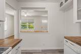 2854 Stanwood Avenue - Photo 5