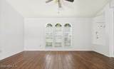 10334 Triple Crown Avenue - Photo 16