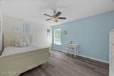 317 Hammock Grove Court - Photo 26
