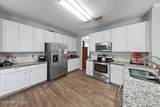 1101 Roundtree Circle - Photo 10
