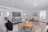 11118 Flamingo Avenue - Photo 10