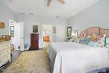1045 Oxford Drive - Photo 22