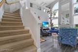 1045 Oxford Drive - Photo 8