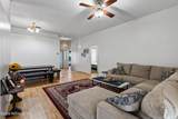 1641 Spring Oaks Lane - Photo 19