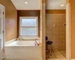 3967 Lake Crest Terrace - Photo 23