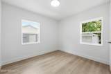 4242 Pinewood Avenue - Photo 17