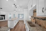 558 Charles Pinckney Street - Photo 9