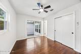 2431 Warfield Avenue - Photo 29