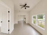 306 Woodlawn Avenue - Photo 2
