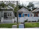 1357 Evergreen Avenue - Photo 2