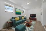 1209 Spruce Street - Photo 3
