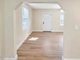 942 Saranac Street - Photo 6